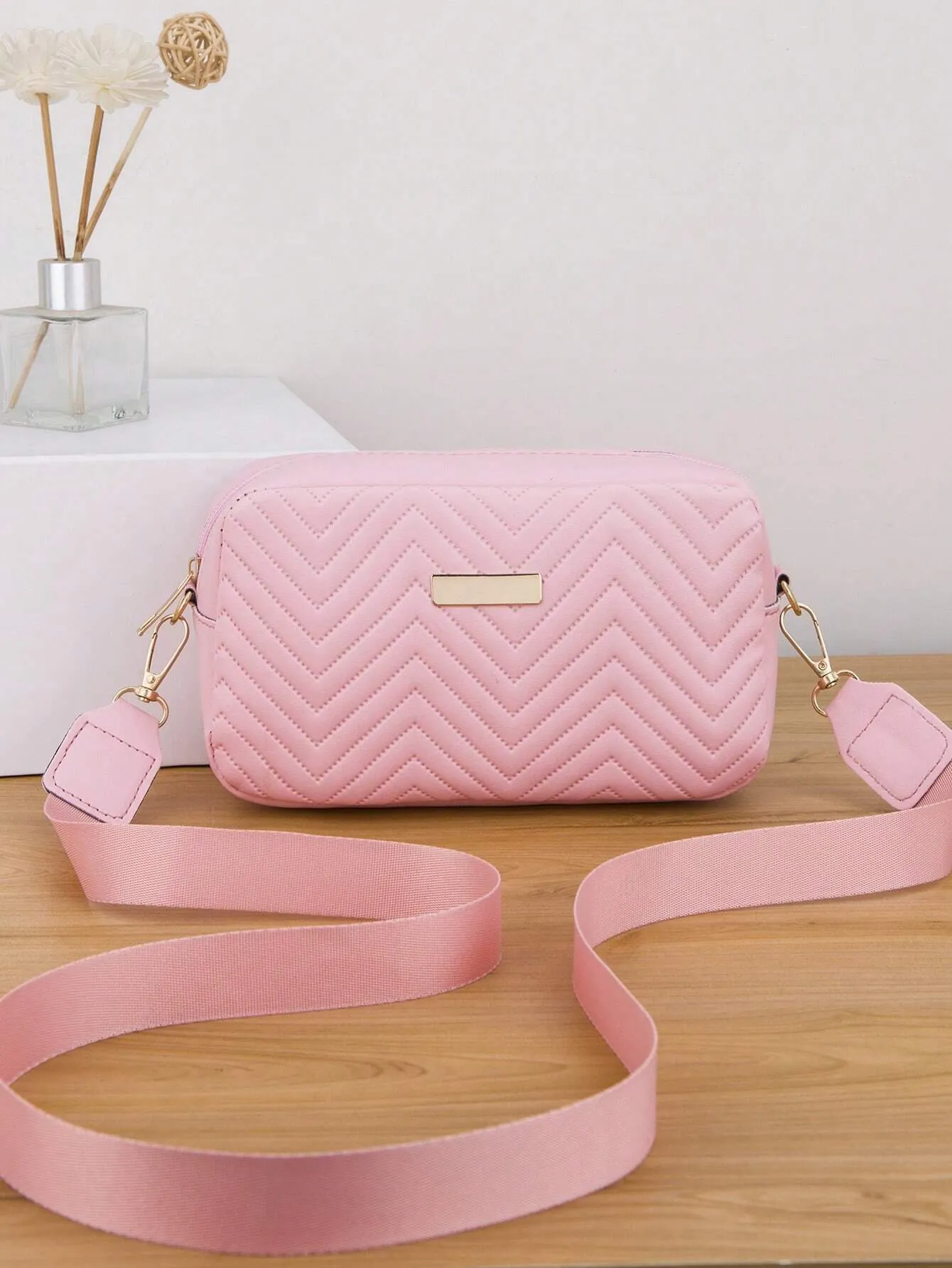 Mini Chevron Quilted Square Bag Fashion Pink