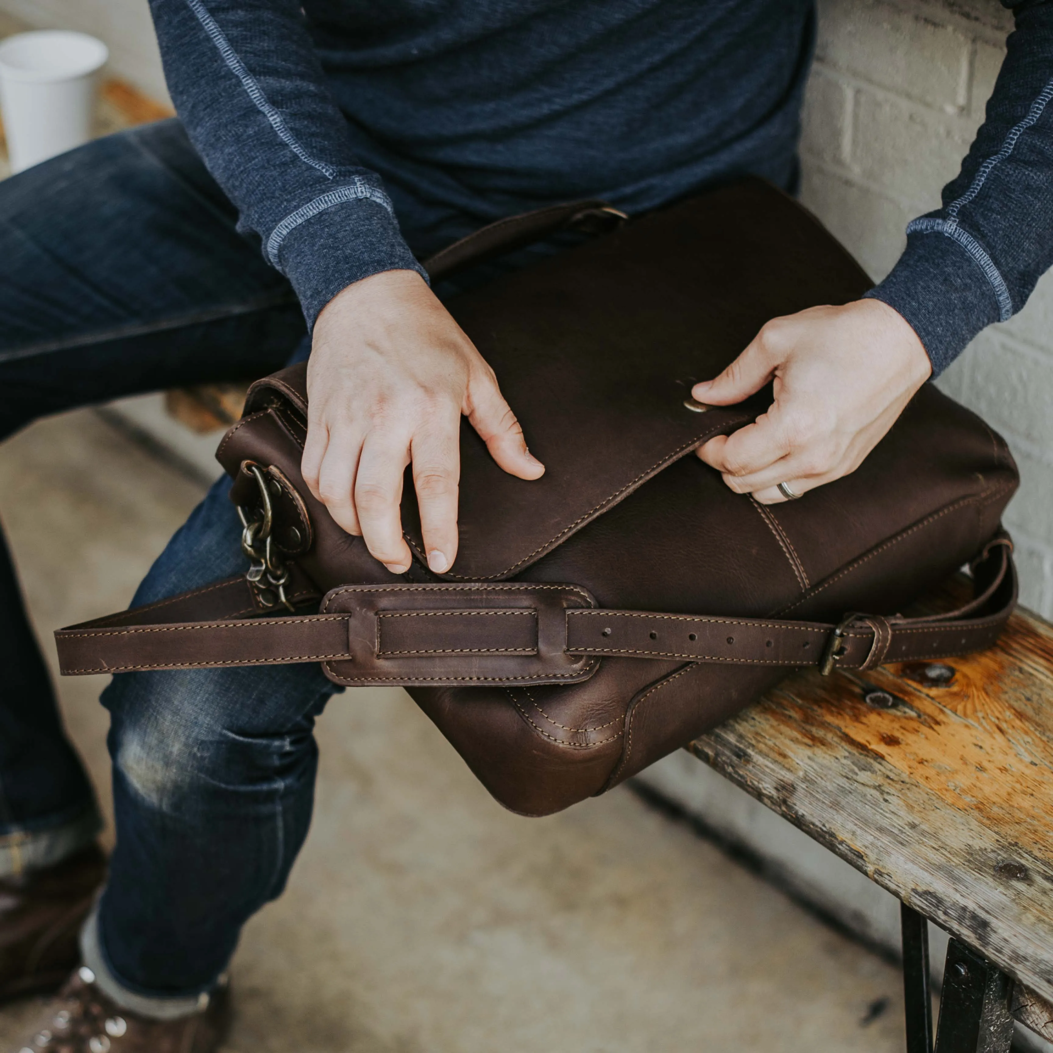 Roosevelt Leather Laptop Messenger Bag | Dark Oak