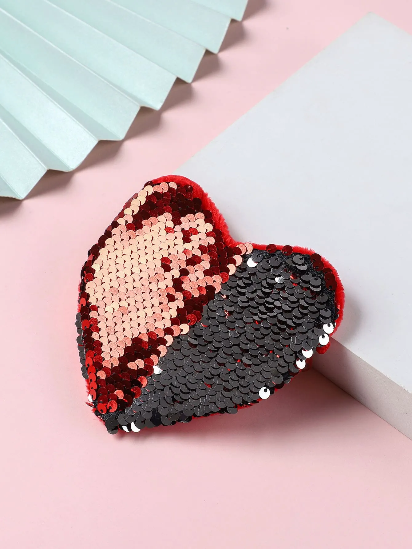 Sequins Red Heart Novelty Bag Coin Purse Change Pouch Coin Case Small Wallet